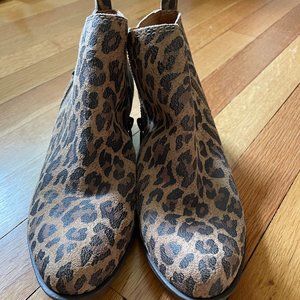 Cheetah print ankle boots